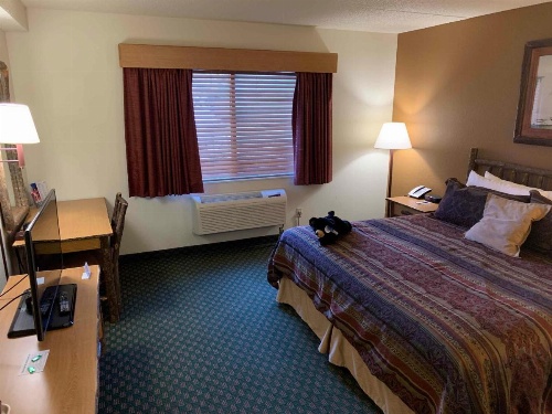 AmericInn by Wyndham Cody image 11