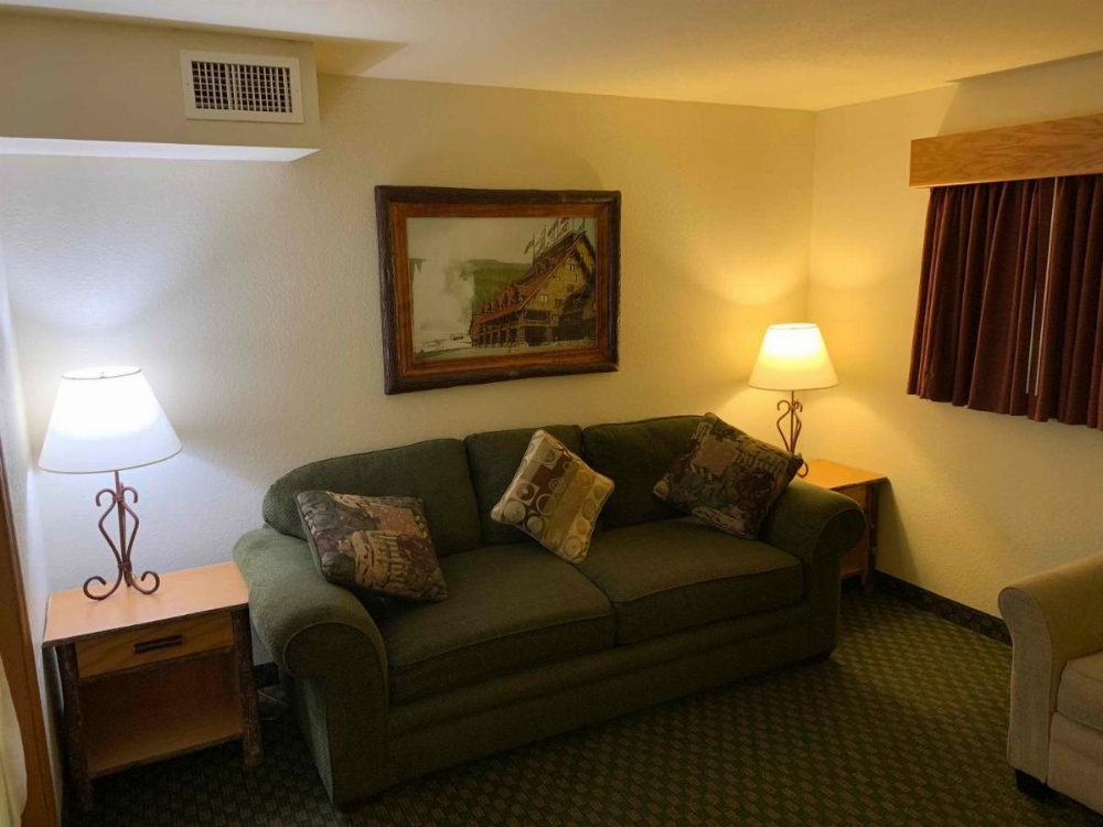 AmericInn by Wyndham Cody Image 35