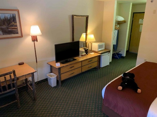 AmericInn by Wyndham Cody image 7